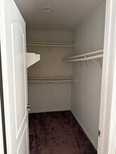 737 S Walnut Ave in Brea, CA - Foto de edificio - Building Photo