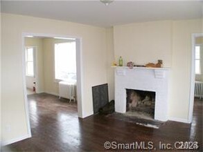 49 Culloden Rd in Stamford, CT - Building Photo - Building Photo