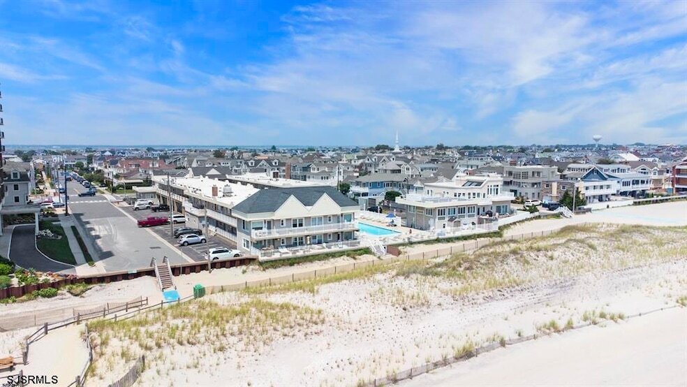 9010 Atlantic Ave in Margate City, NJ - Foto de edificio