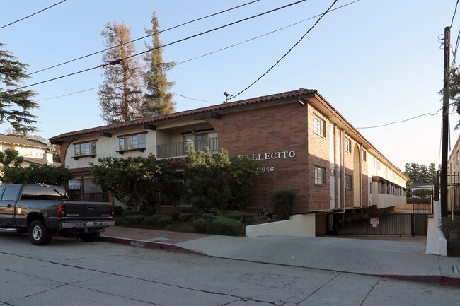 El Conquistador in Whittier, CA - Building Photo - Building Photo