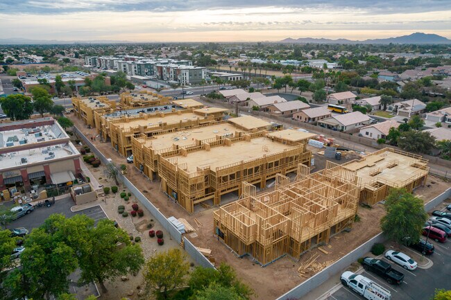 The Carson in Gilbert, AZ - Building Photo - Building Photo