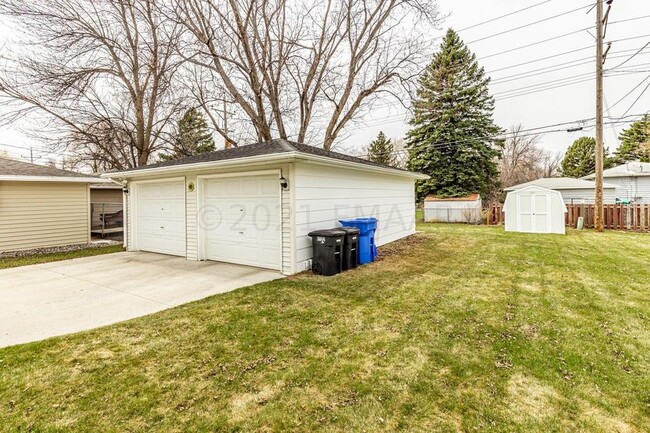 1417 16 1/2 St S, Unit 1419 in Fargo, ND - Foto de edificio - Building Photo