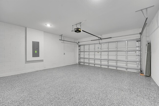 662 Carlyle Wy in Fort Pierce, FL - Foto de edificio - Building Photo