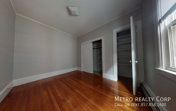 60 Dana St in Cambridge, MA - Foto de edificio - Building Photo