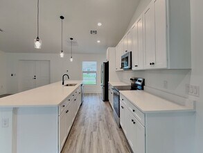 4105 NE 16th Ave in Cape Coral, FL - Building Photo - Building Photo