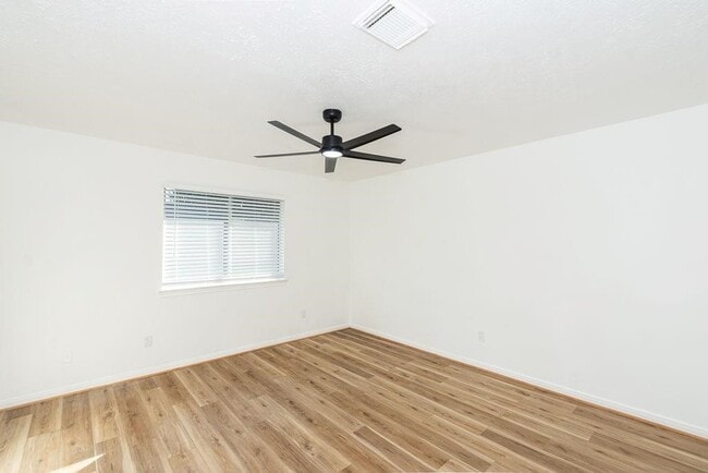 property at 3718 Brighton Ln