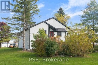 121 Aldred Dr in Port Perry, ON - Building Photo - Building Photo