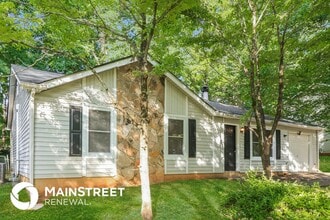 417 Fire Fly Dr in Tucker, GA - Building Photo - Building Photo