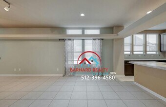 338 Newberry Tr in San Marcos, TX - Building Photo - Building Photo