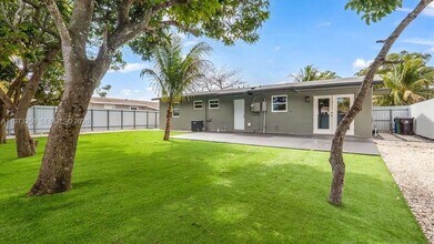 630 SW 28th Dr in Fort Lauderdale, FL - Building Photo - Building Photo