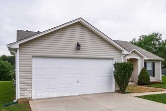 2097 Chapel Creek Rd in Concord, NC - Foto de edificio - Building Photo