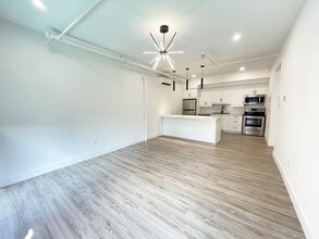 57 Canterbury St in Saint John, NB - Building Photo - Building Photo
