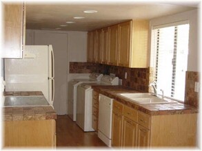 1809 E FRIER Dr in Phoenix, AZ - Building Photo - Building Photo