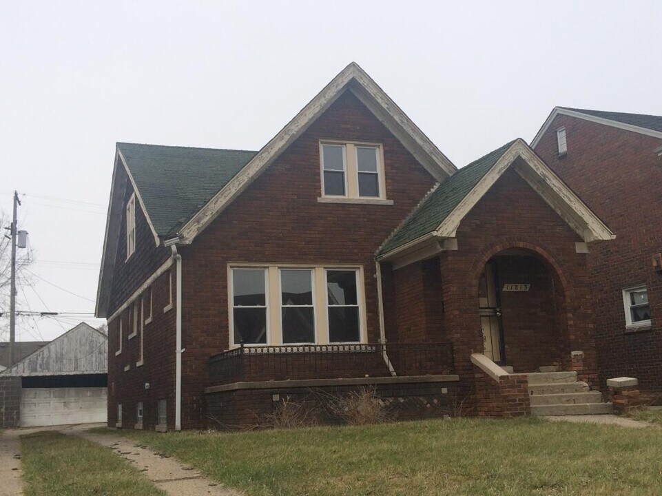 11813 Engleside St in Detroit, MI - Foto de edificio