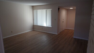 1189 N Shattuck St in Orange, CA - Building Photo - Building Photo