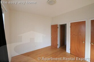 60 1/2 Sacramento St, Unit #1 in Cambridge, MA - Building Photo - Building Photo