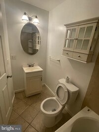 725 E Biddle St photo'