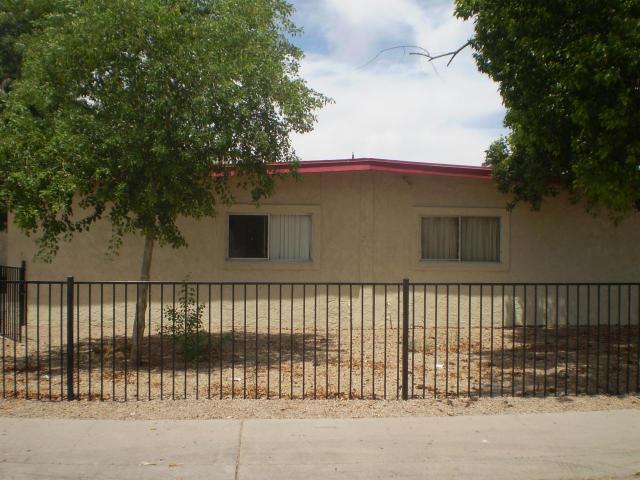property at 7010 N 68th Dr
