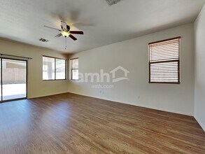 12363 W Jackson St in Avondale, AZ - Foto de edificio - Building Photo