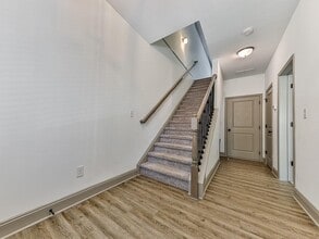419 Stovall Pl in Woodstock, GA - Foto de edificio - Building Photo