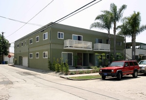 474 Sherman Ave in Venice, CA - Building Photo