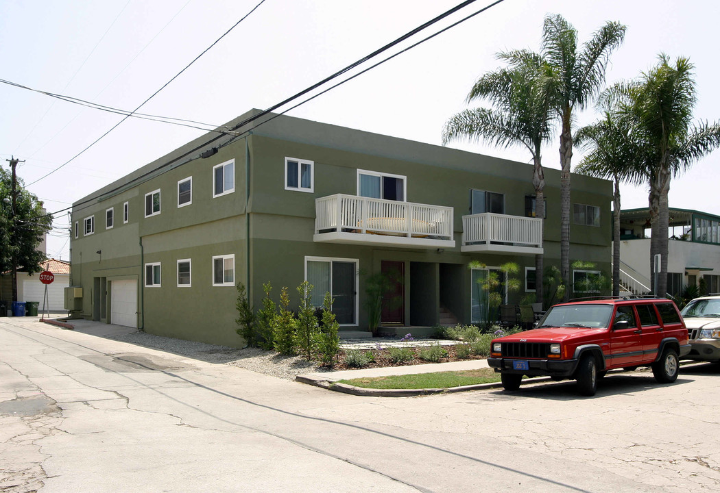 474 Sherman Ave in Venice, CA - Foto de edificio