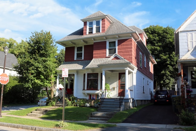 33 1/2 Bly St, Unit #2