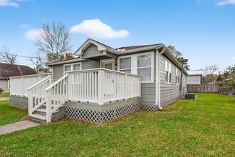 521 Alford St in Baytown, TX - Building Photo - Building Photo