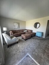 5918 N Lafayette St in Dearborn Heights, MI - Building Photo - Building Photo