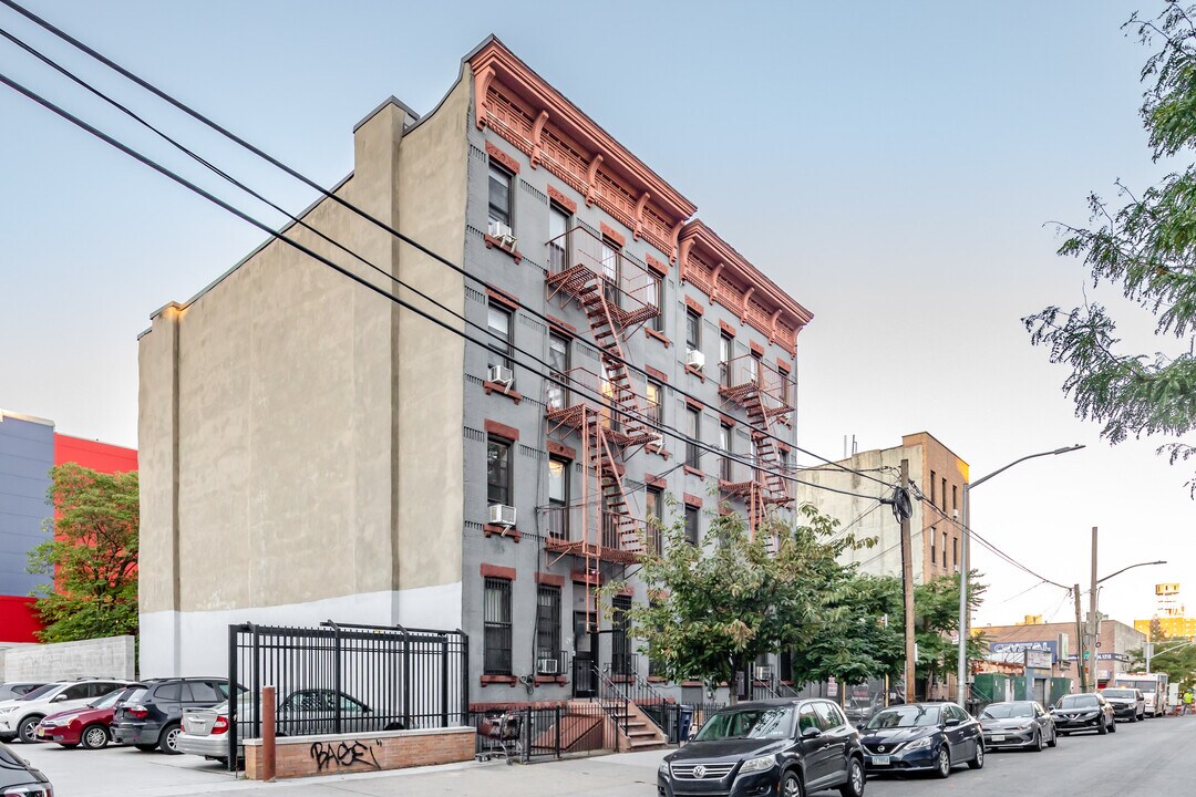 Borough Rentals in Brooklyn, NY - Building Photo