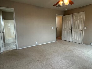 16875 Mammoth Springs Dr in Houston, TX - Building Photo - Building Photo