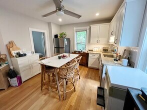 116 McBride St, Unit 2 in Boston, MA - Building Photo - Building Photo