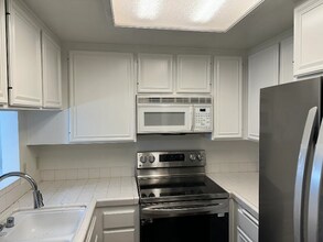 3078 Broadway in San Diego, CA - Building Photo - Building Photo