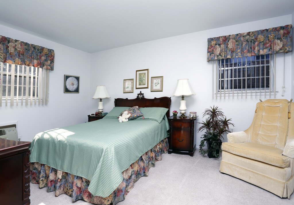 Lexington Village Apartments in Clark, NJ