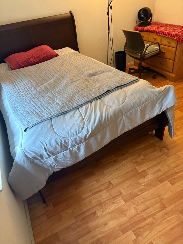 property at 2114 Bailey Pl