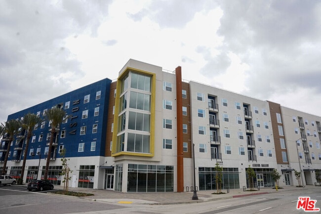 property at 10568 Gateway Prom