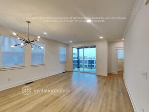 422 38th Ave N in Nashville, TN - Foto de edificio - Building Photo