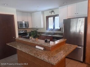 7 Lisa Ln in Gouldsboro, PA - Building Photo - Building Photo