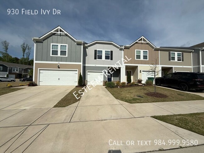 930 Field Ivy Dr in Fuquay Varina, NC - Building Photo - Building Photo