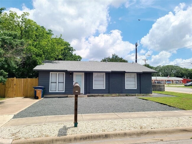 6216 Hogan Ave in Austin, TX - Building Photo - Building Photo