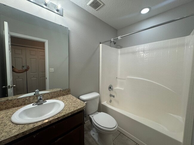 property at 1019 Wood Cv