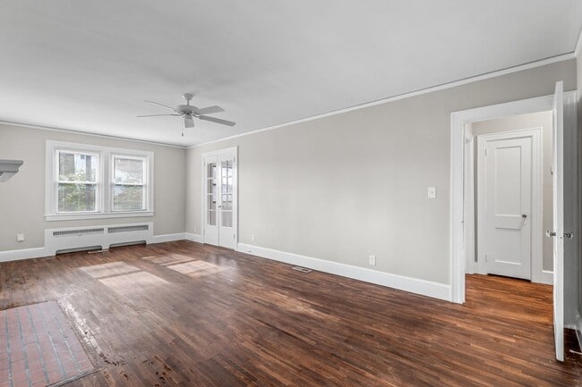 3510 Groometown Rd in Greensboro, NC - Building Photo - Building Photo