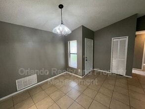 1102 Dees Dr in Oviedo, FL - Building Photo - Building Photo