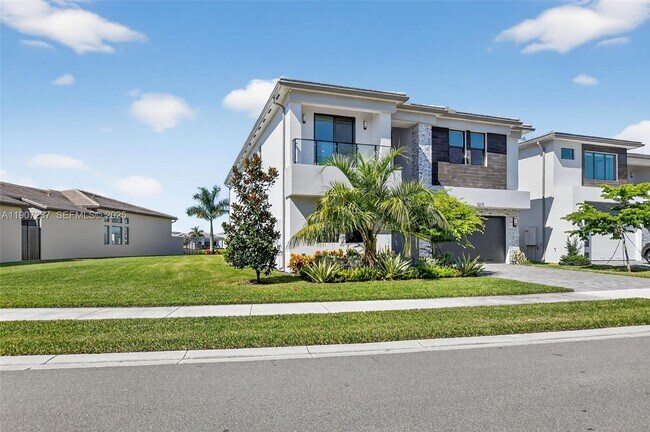 8215 Crystal Downs Ave in Boca Raton, FL - Building Photo - Building Photo