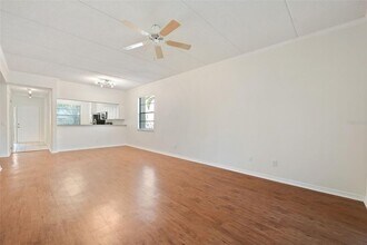 121 Lindsay Ln in Oldsmar, FL - Building Photo - Building Photo