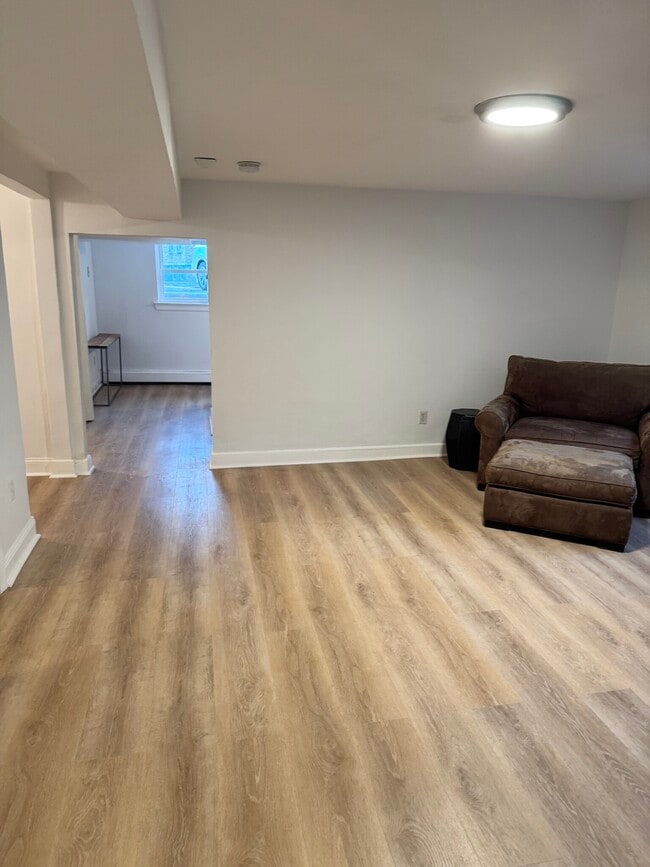 61 Selkirk Rd in Boston, MA - Building Photo - Building Photo