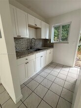 620 Oriental Blvd-Unit -620 in Opa Locka, FL - Building Photo - Building Photo