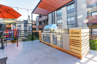 The Lila at Oakgate in San Antonio, TX - Building Photo - Building Photo
