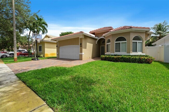 3103 SW 140th Ave in Miramar, FL - Building Photo - Building Photo