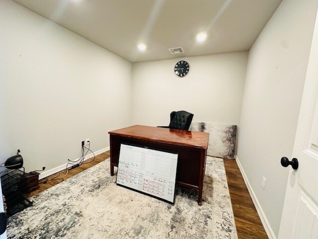 property at 933 Clubside Dr